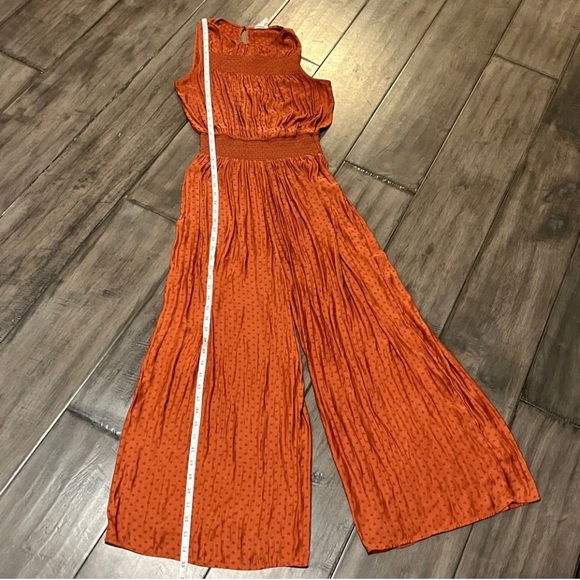 Anthropologie DRA Los Angeles Potter Jumpsuit in Copper - Size
Small - Picture 12 of 16